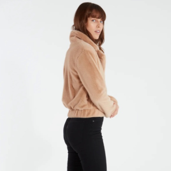 Sugar Faux Fur Crop Jacket - Picture 3 of 10